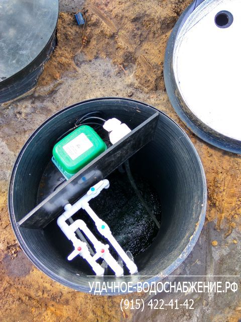 Водопровод дачи из скважины с разводкой воды и канализации в отдельном санузле и установкой сантехники. Монтаж автономной канализации БИО-СТОК-АВТО-6